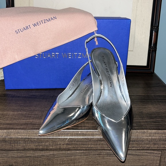 Stuart Weitzman EVA 50 Slingback Heels Sz 7.5 Silver Metallic Kitten Pointed Toe - Picture 1 of 14
